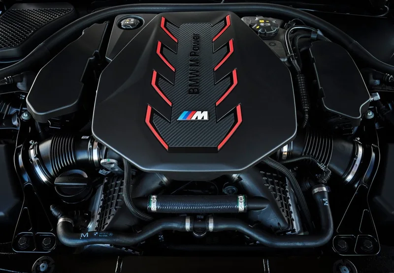 當BMW M5 Touring遇上Audi RS6 Avant 性能旅行車的頂尖對決