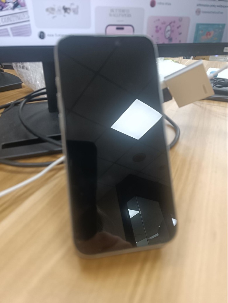 點我看大圖 #開箱 apple專用便攜磁吸式行充
