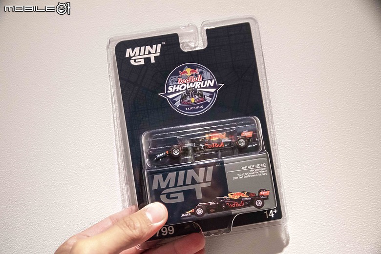 【開箱】2024 Red Bull Showrun Taichung|台灣限定版MINI GT模型車全套實拍!