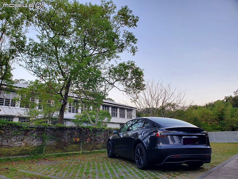 Tesla Summer Night Drive 夏夜漫遊試駕體驗
