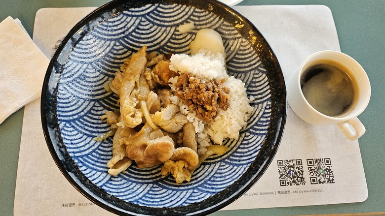 我們家的兩天一夜宜蘭行 - 宜蘭市農會超好買 / 羅東祥瑞渡小月餐廳 / 靜候Pizza / 綠舞國際觀光飯店 / 巧晏魚坊