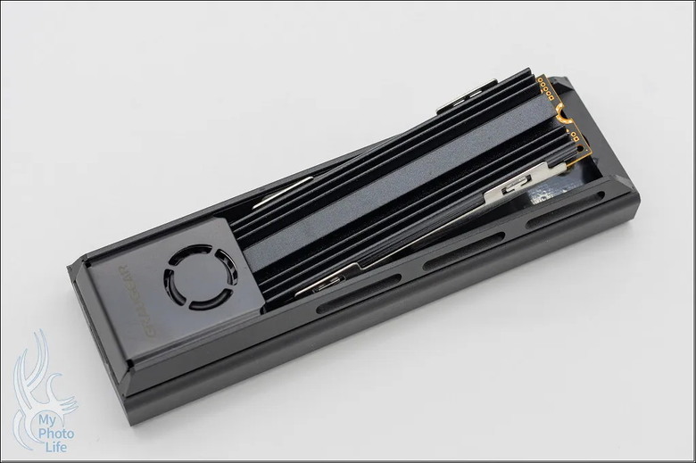GRAUGEAR G-M205-20G-F USB 3.2 Gen2x2 20Gbps M.2外接盒 硬碟外接座．開箱測試