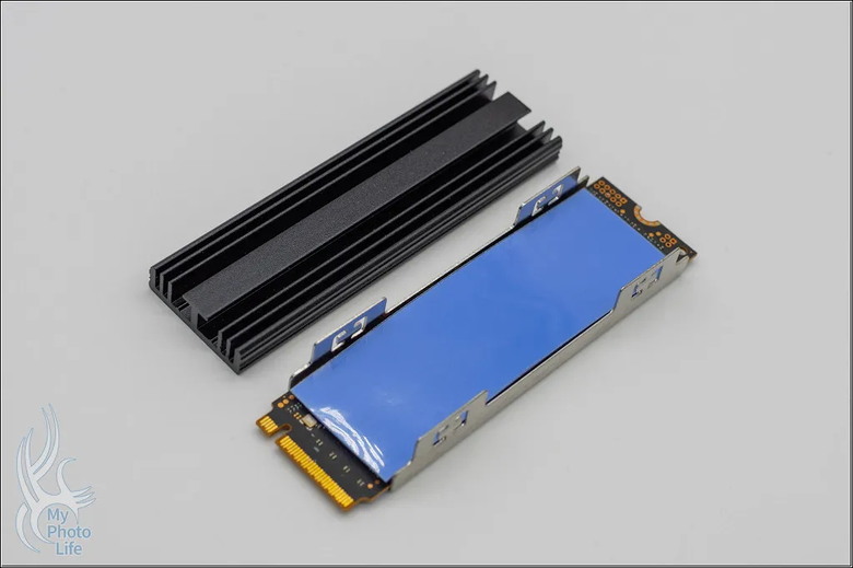 GRAUGEAR G-M205-20G-F USB 3.2 Gen2x2 20Gbps M.2外接盒 硬碟外接座．開箱測試