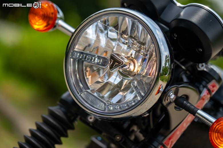 TRIUMPH Bonneville T120 試駕｜何謂經典？我就是經典！