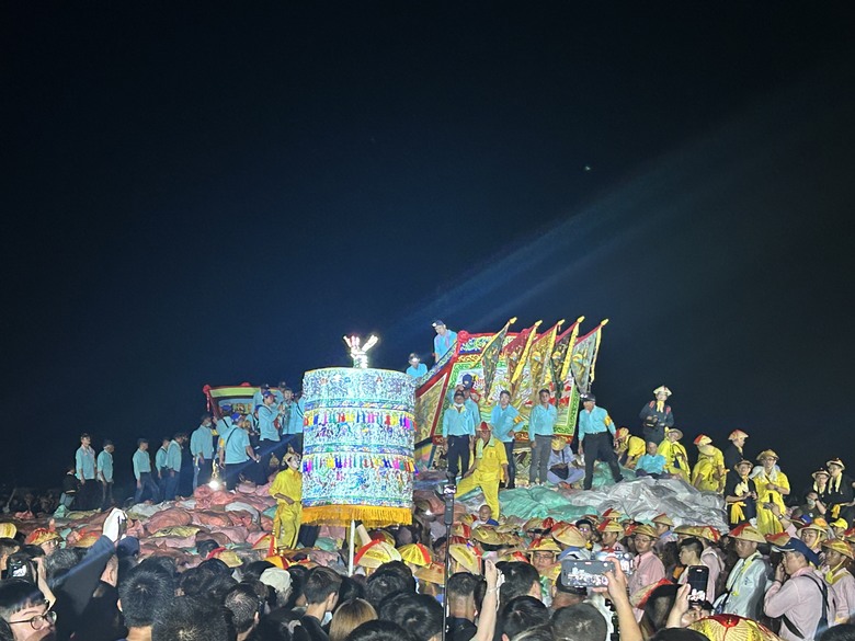 騎遊東港迎王祭典(順風相送)送王篇