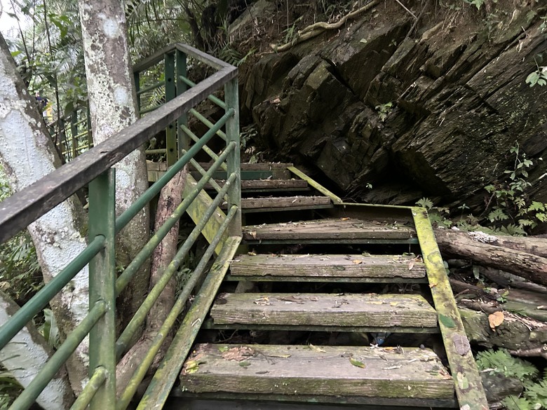 登山健行最親民的知本白玉瀑布