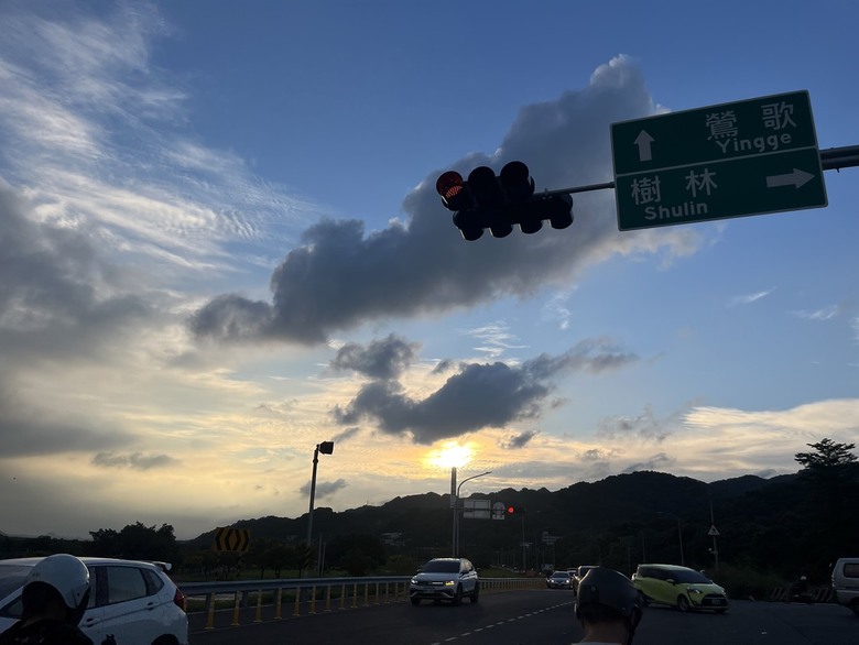 6條好跑山路,日夜皆好跑 Augur 155