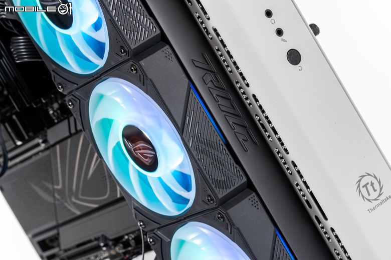 ROG MAXIMUS Z890 HERO+ RYUJIN III 360 ARGB Extreme AIO 編輯套組實測 以華麗外型加值信仰滿點