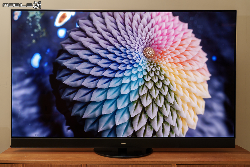 Panasonic TV-65Z95AGT 智慧型顯示器｜OLED 技術結合全新 Fire TV 打造極致視聽娛樂