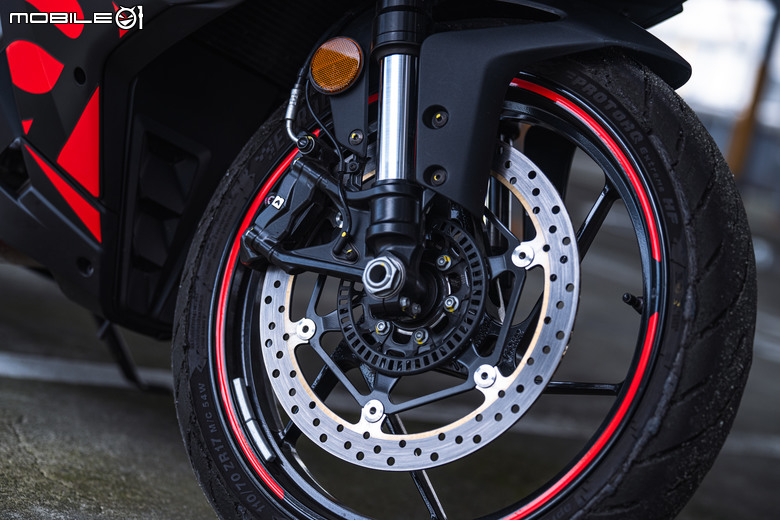 Aprilia RS 457試駕｜藏不住的武鬥派熱血！同級最強雙缸小獅王！
