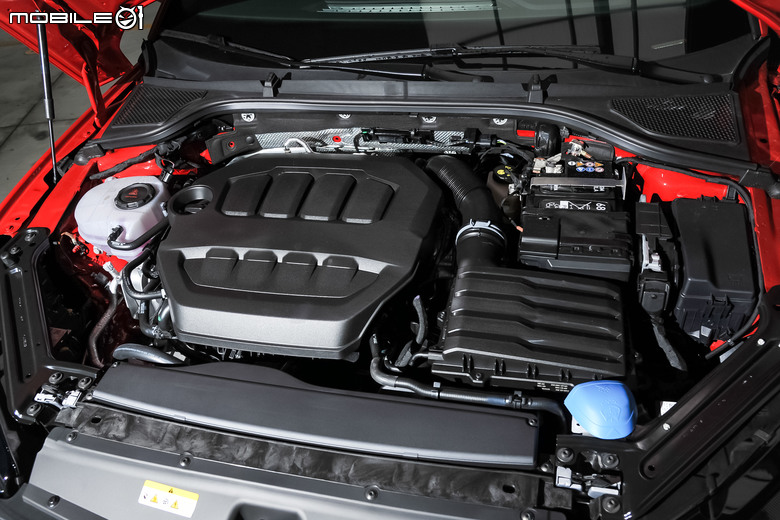 Skoda Octavia Combi RS 小改款試駕|有內涵又帥氣!