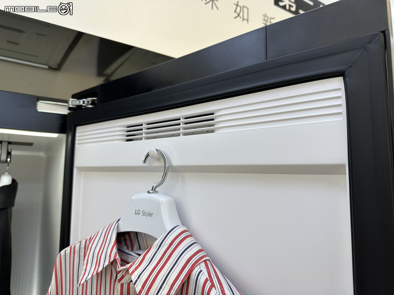 【現場體驗】LG Styler 蒸氣電子衣櫥第二代，內建高壓蒸氣掛燙機，AI護理衣物