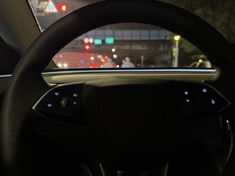 Telsa 夏夜漫遊試駕體驗 - 隔天營業前再還車就行