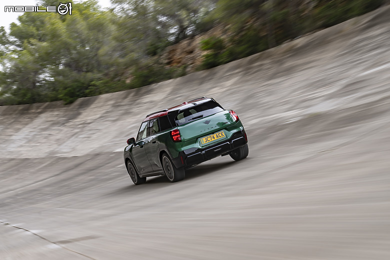【2024巴黎車展】MINI JCW Electric/Aceman連袂亮相，新一代純電小鋼砲、性能小休旅誕生！