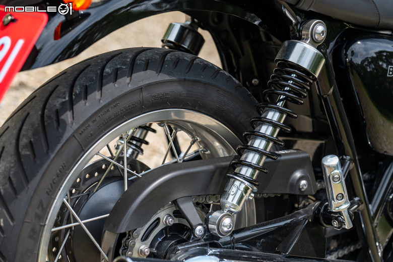TRIUMPH Bonneville T120 試駕｜何謂經典？我就是經典！