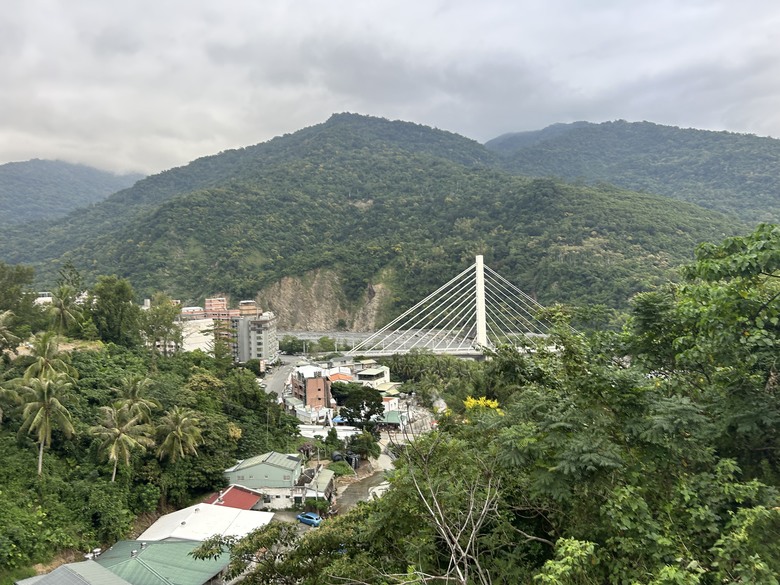 登山健行最親民的知本白玉瀑布