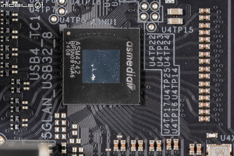 ASRock X870E Taichi 主機板開箱實測 以低調沉穩設計提供強大擴充性能