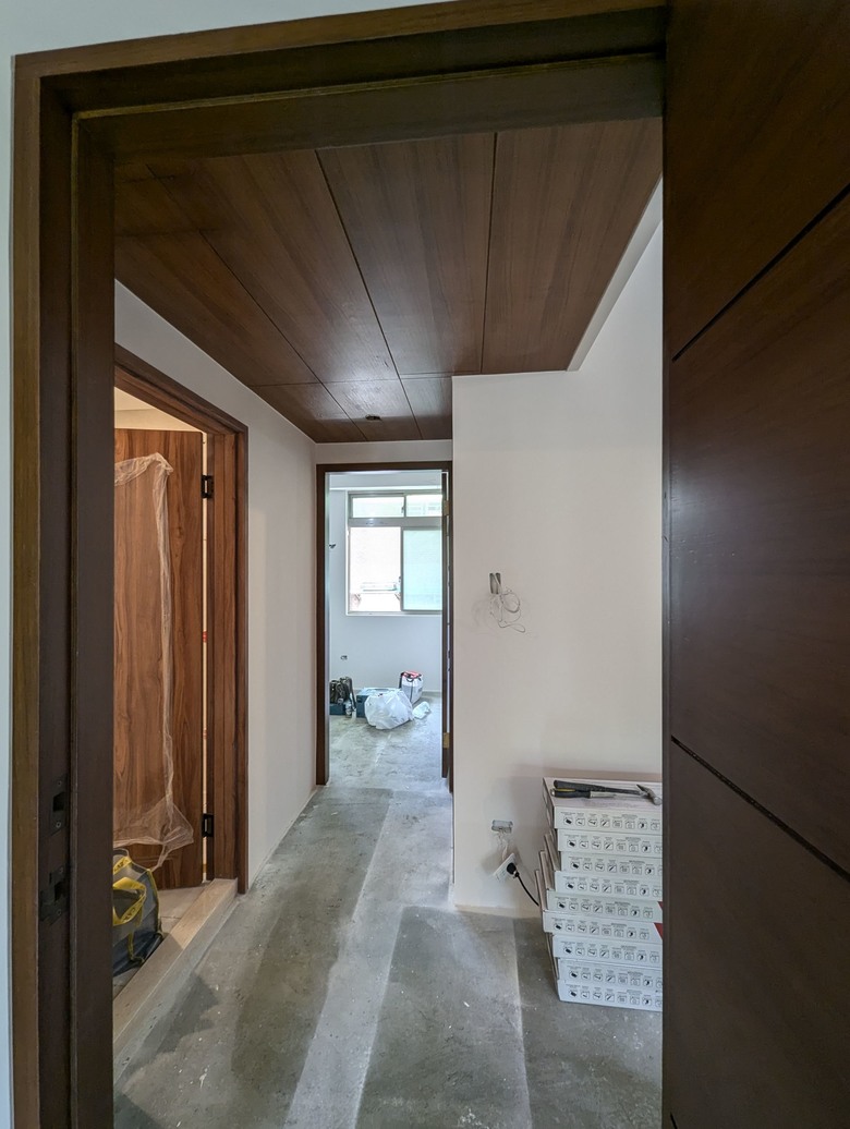 【開箱】台北19坪老屋翻新,實木傢俱分享