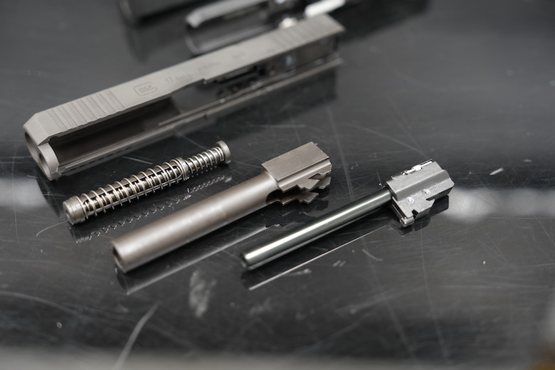 經典進化再現! GHK Glock 17 Gen5 MOS 鋼製滑套版空氣軟槍開箱