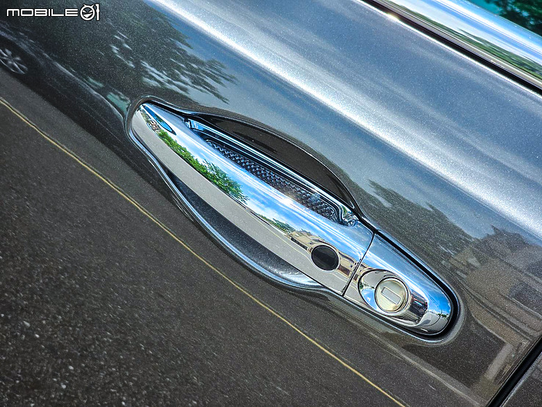 特別企劃|品牌旗艦房車的承先啟後,關於Bentley Flying Spur與Mulsanne的世代傳承!