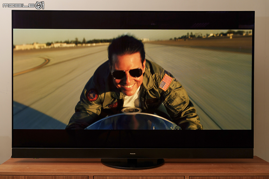 Panasonic TV-65Z95AGT 智慧型顯示器｜OLED 技術結合全新 Fire TV 打造極致視聽娛樂