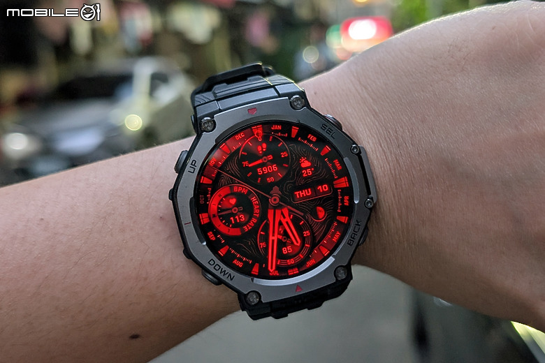 華米 Amazfit T-Rex 3 軍規運動手錶|風格硬派,專為戶外探險而生!