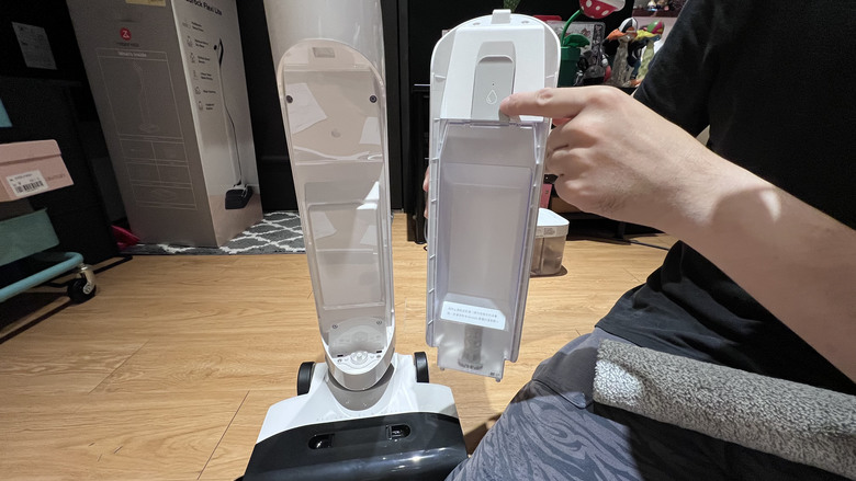 [好物推薦] 高CP值√ 養貓家庭必備！Roborock Flexi Lite 吸拖洗地機使用心得分享