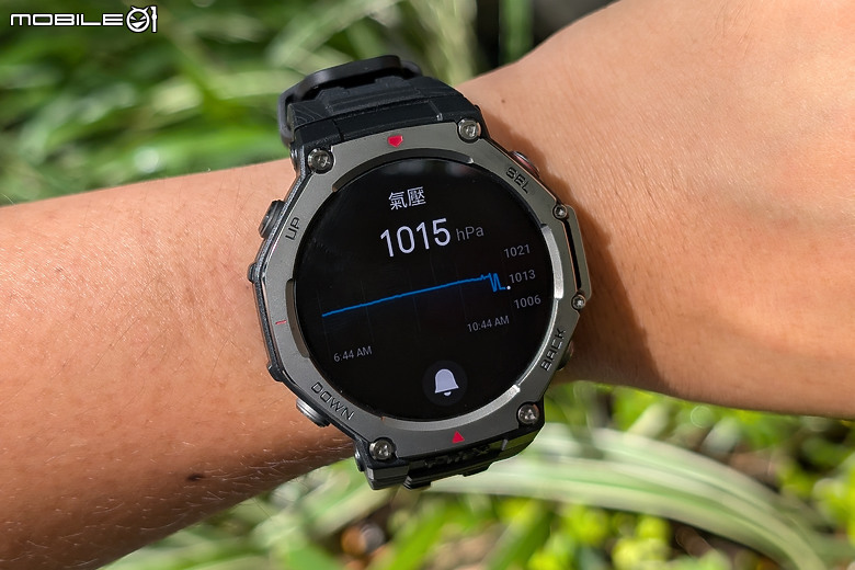華米 Amazfit T-Rex 3 軍規運動手錶｜風格硬派，專為戶外探險而生！