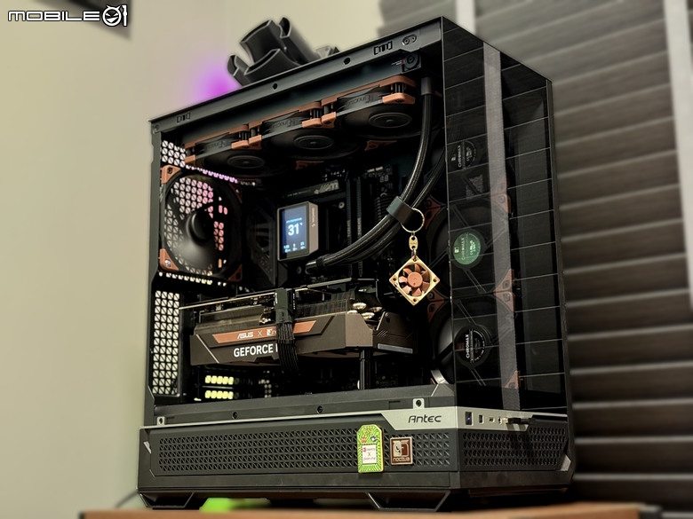 無光黑色信仰貓頭鷹 ft. Antec C7 ARGB