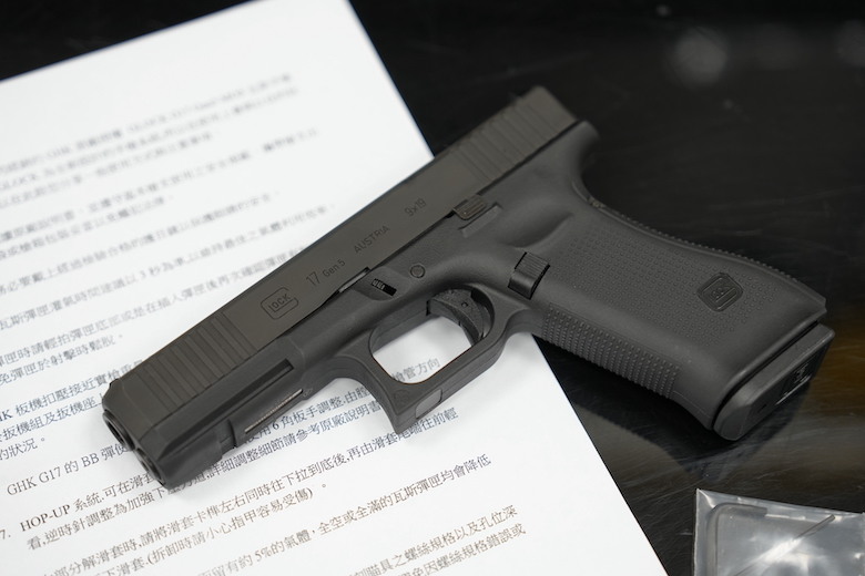 經典進化再現! GHK Glock 17 Gen5 MOS 鋼製滑套版空氣軟槍開箱