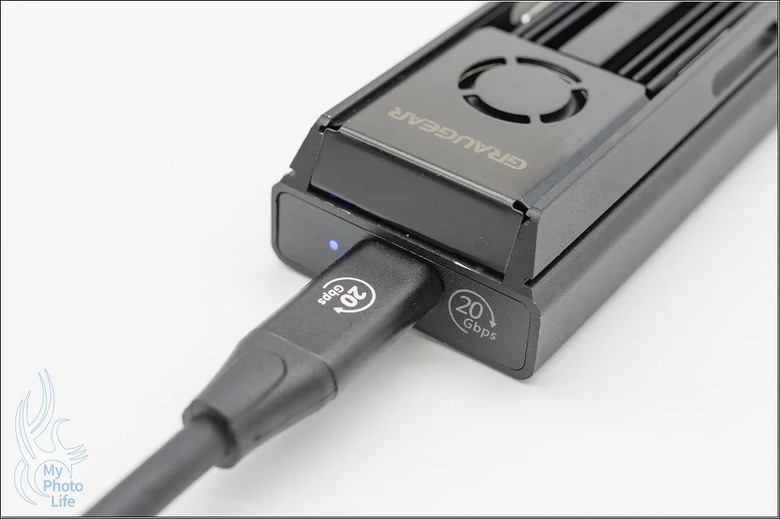 GRAUGEAR G-M205-20G-F USB 3.2 Gen2x2 20Gbps M.2外接盒 硬碟外接座．開箱測試