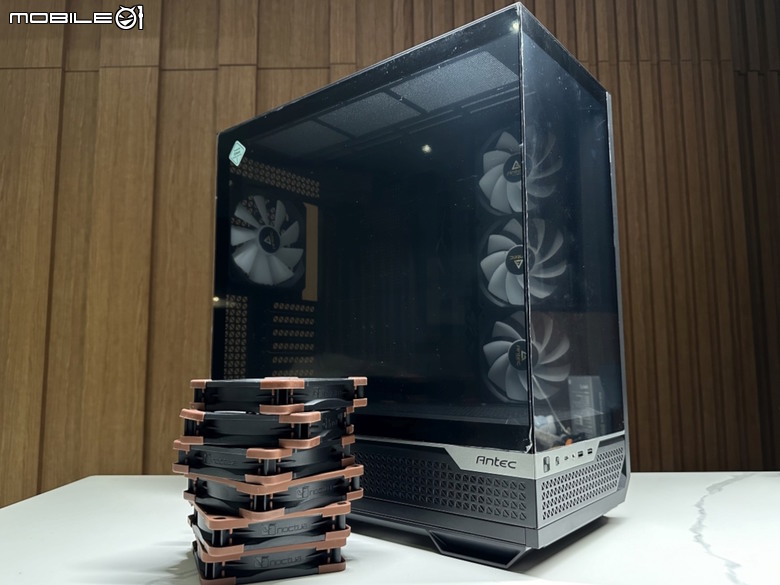無光黑色信仰貓頭鷹 ft. Antec C7 ARGB