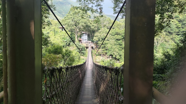 點我看大圖 【遊記】原來「烏來」是溫暖泉水的意思,小烏來風景特定區 - 大漠國渡