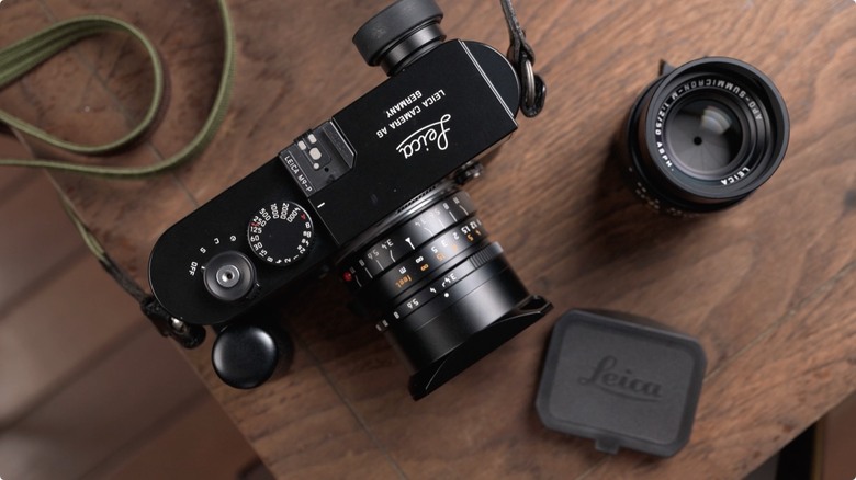 Nikon Zf 開箱 + 拍照、N-Log 錄影實測！把 Z9、Z8 旗艦功能塞進 FM2 的經典外型，一台能夠體驗百年光學魅力，連 Leica、Sony 鏡頭也能轉接的「有靈魂的相機」