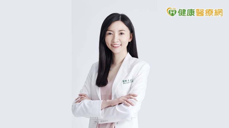 點我看大圖 易與青春痘混淆的「化膿性汗腺炎」醫授3招自我檢測