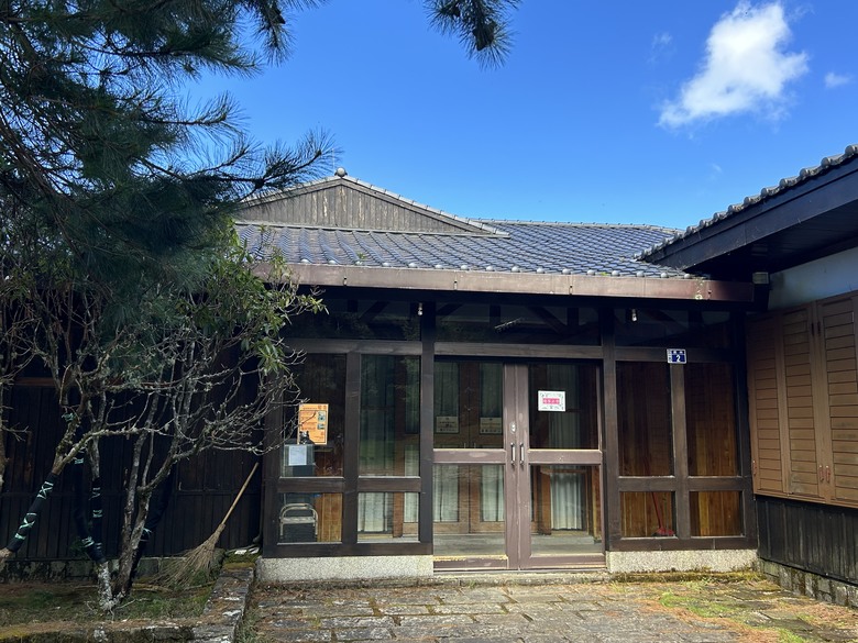 登麟趾山 朝聖台灣之巔玉山