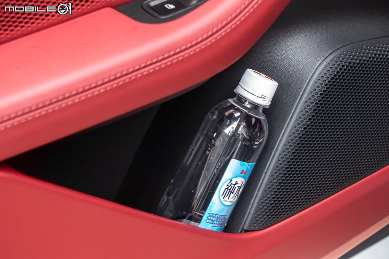Porsche Macan 純電大改款試駕｜重新定義純電休旅的操控天花板！