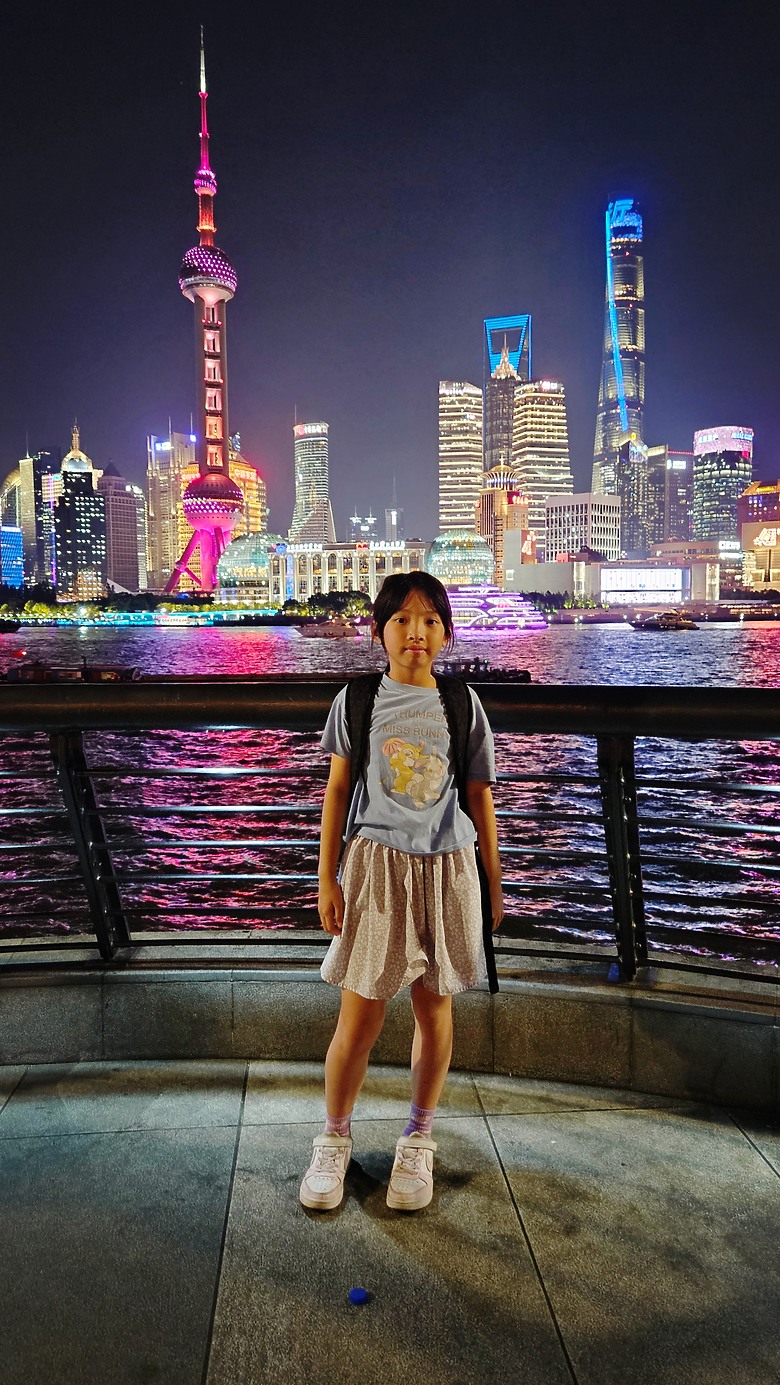 小吃▪ 觀景台 ▪ 迪士尼~~與小情人大手牽小手系列之上海自由行