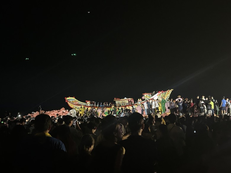 騎遊東港迎王祭典(順風相送)送王篇