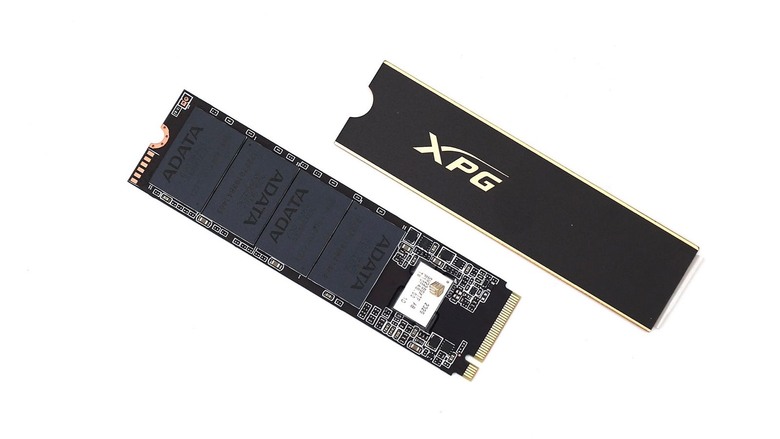TLC 2TB 四千有找 ADATA XPG GAMMIX S60 PRO