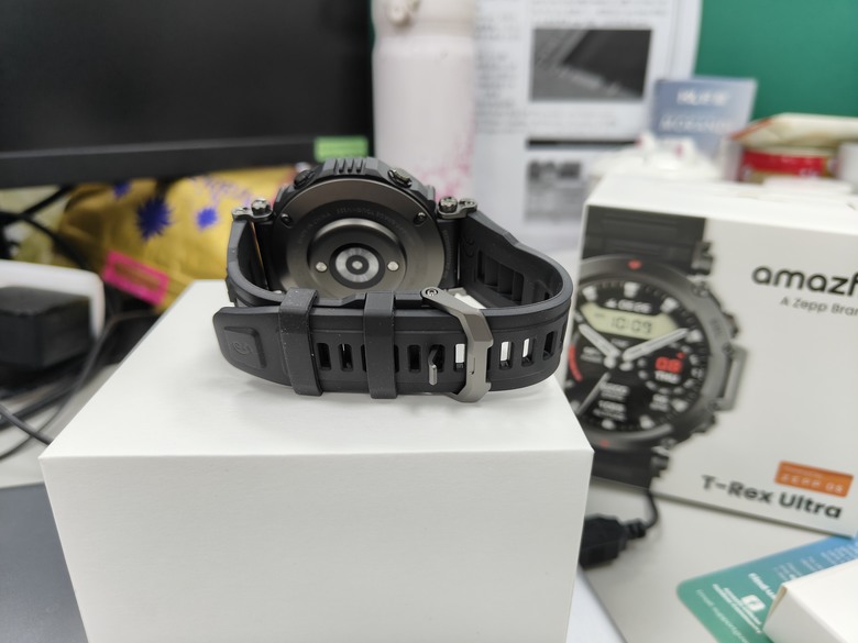 Amazfit T-Rex Ultra 2024/10/17開箱小三鐵測試