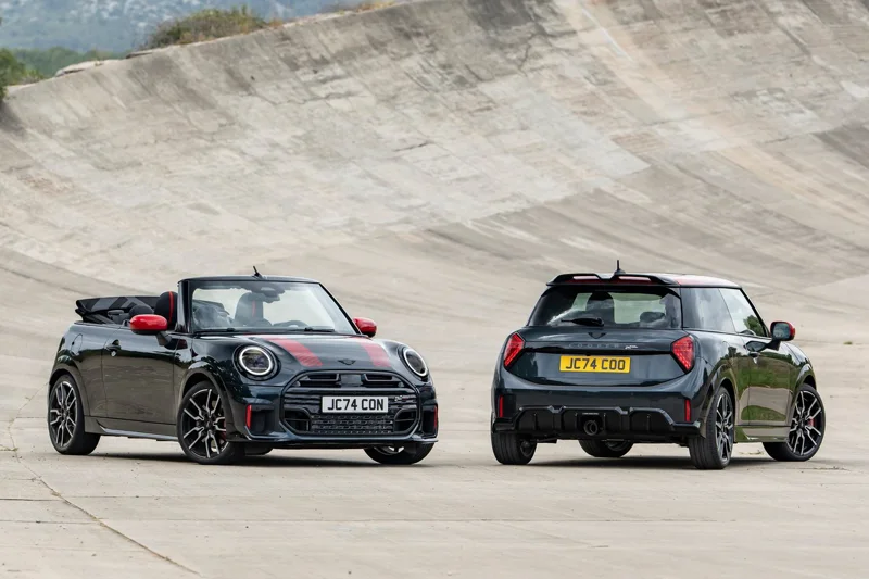 永別了，手排！Mini John Cooper Works以純正四缸內燃機現身！