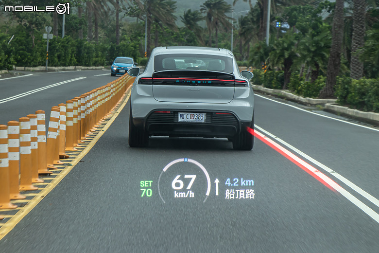Porsche Macan 純電大改款試駕｜重新定義純電休旅的操控天花板！