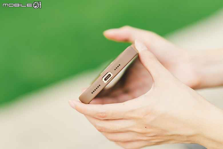 iPhone 16手機殼開箱 – MOMAX MagSafe 支架手機殼、手機編織掛繩開箱實測