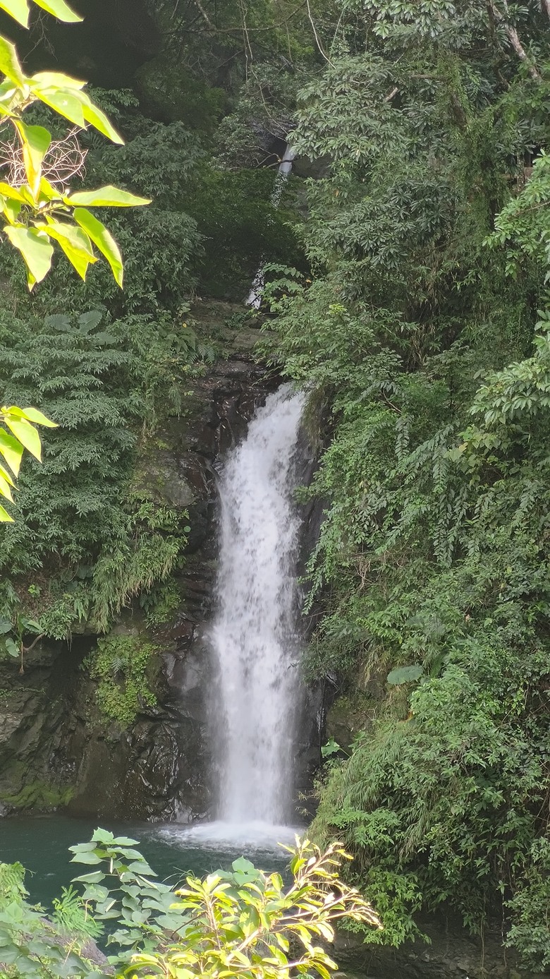 點我看大圖 【遊記】原來「烏來」是溫暖泉水的意思,小烏來風景特定區 - 大漠國渡