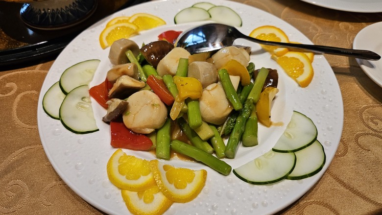 我們家的兩天一夜宜蘭行 - 宜蘭市農會超好買 / 羅東祥瑞渡小月餐廳 / 靜候Pizza / 綠舞國際觀光飯店 / 巧晏魚坊