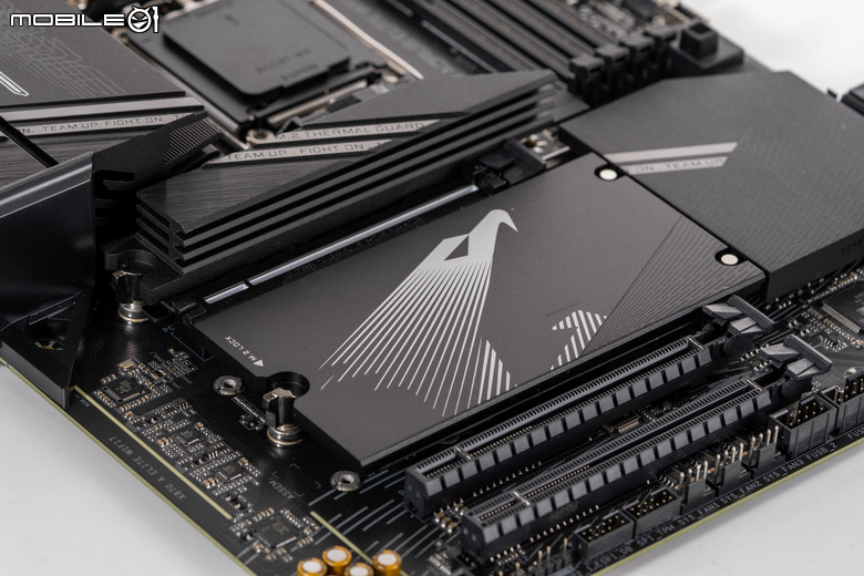 技嘉 X870 AORUS ELITE WiFi 7 主機板開箱實測 在低調外觀設計下提供更多性能潛力平台選擇