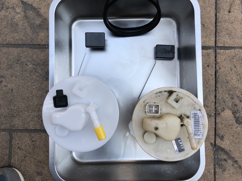 DIY Mazda 6 汽油泵浦