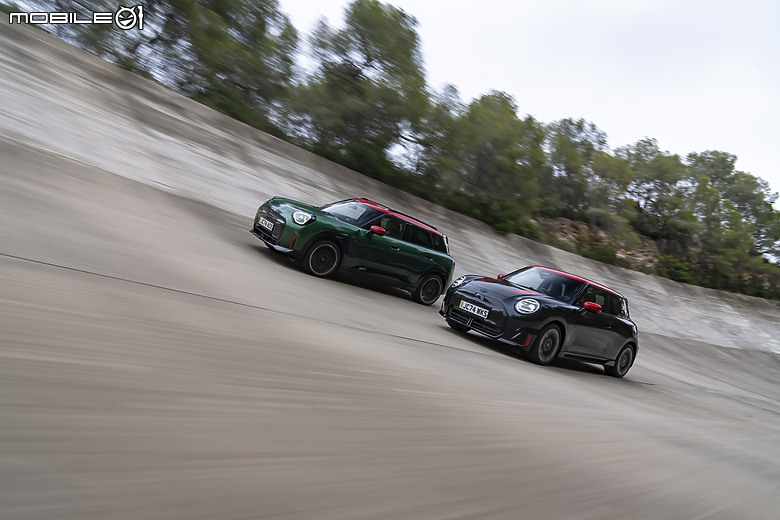 【2024巴黎車展】MINI JCW Electric/Aceman連袂亮相，新一代純電小鋼砲、性能小休旅誕生！