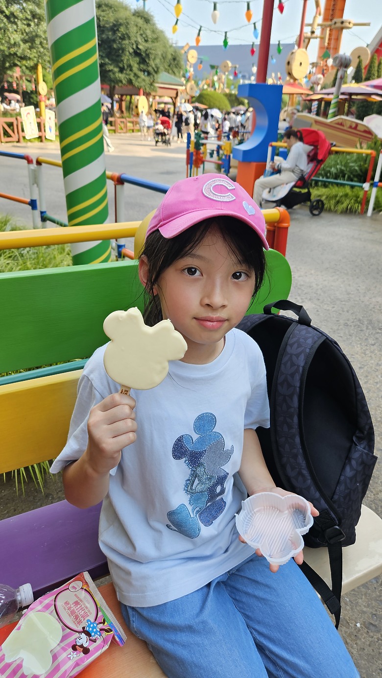 小吃▪ 觀景台 ▪ 迪士尼~~與小情人大手牽小手系列之上海自由行